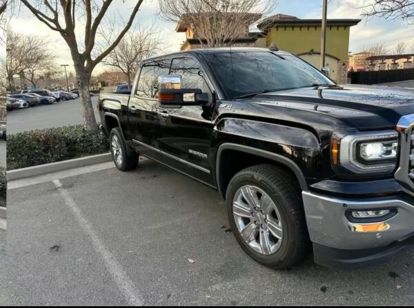 2018 GMC Sierra • Sierra 1500 Crew Cab - Image 4
