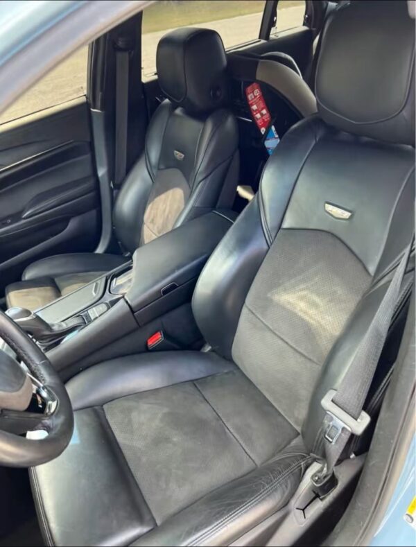 2019 CTS-V - Image 2