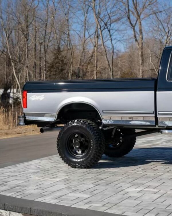 1997 Ford F350 XLT 4X4 - Image 5