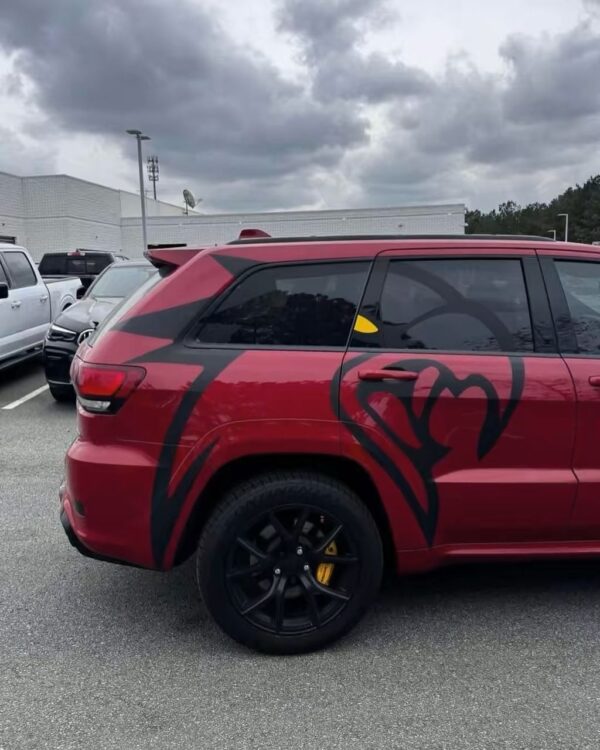 2021 Jeep Grand Cherokee • Trackhawk Sport Utility 4D - Image 5