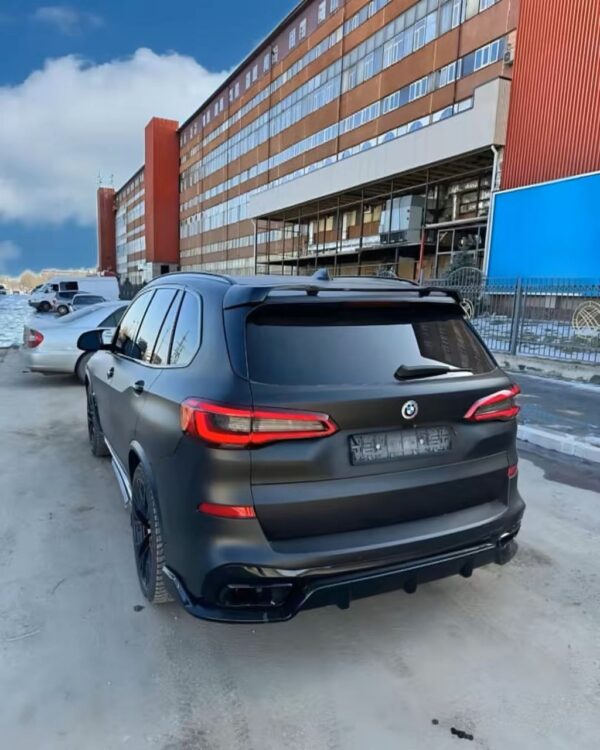 New BMW X5 G05 M-Package 2022 - Image 4
