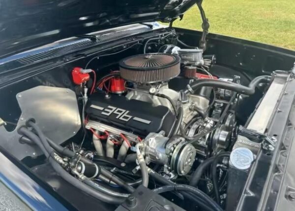1984 Chevrolet Silverado (Classic) 1500 - Image 2