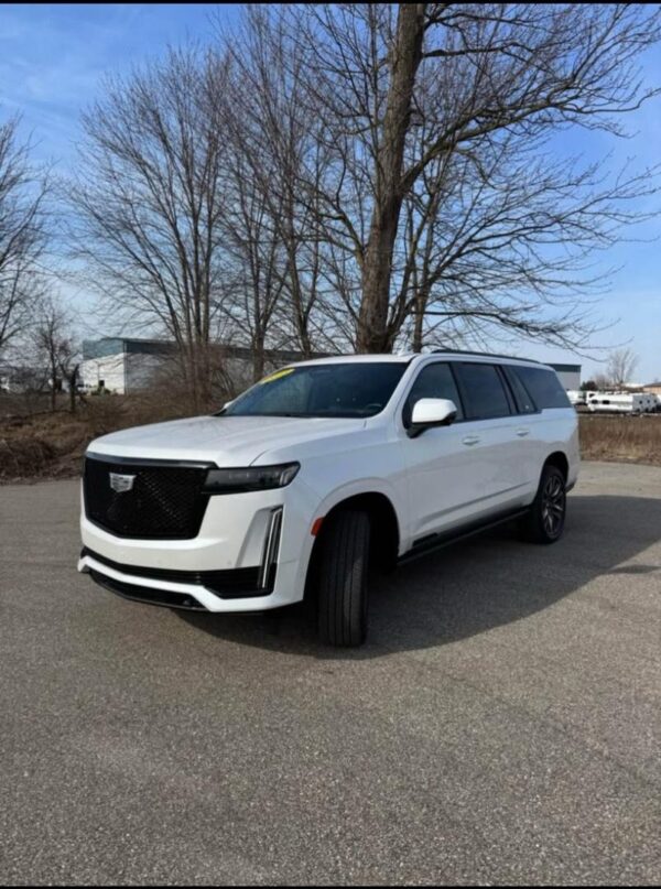 2023 Cadillac Escalade ESV Sport