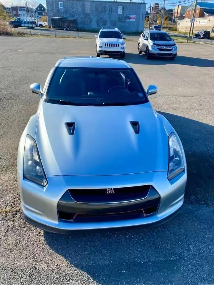 2010 Nissan GT-R