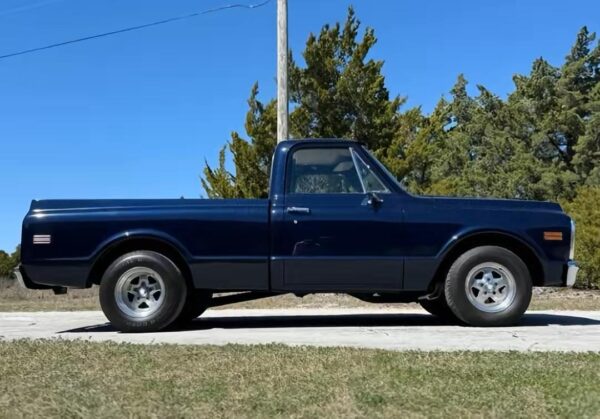 1970 Chevy C10 - Image 4