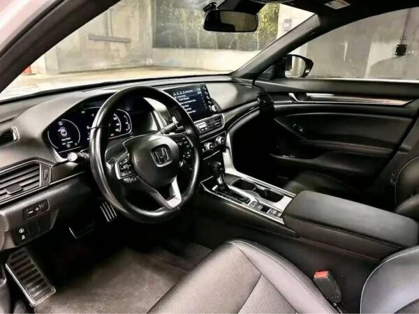 2022 Honda accord sport - Image 3