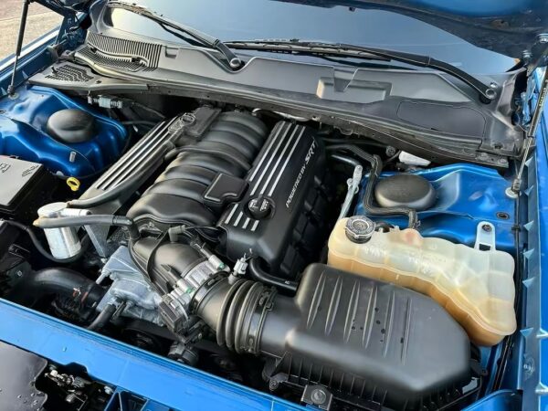 2020 Dodge Challenger - Image 4