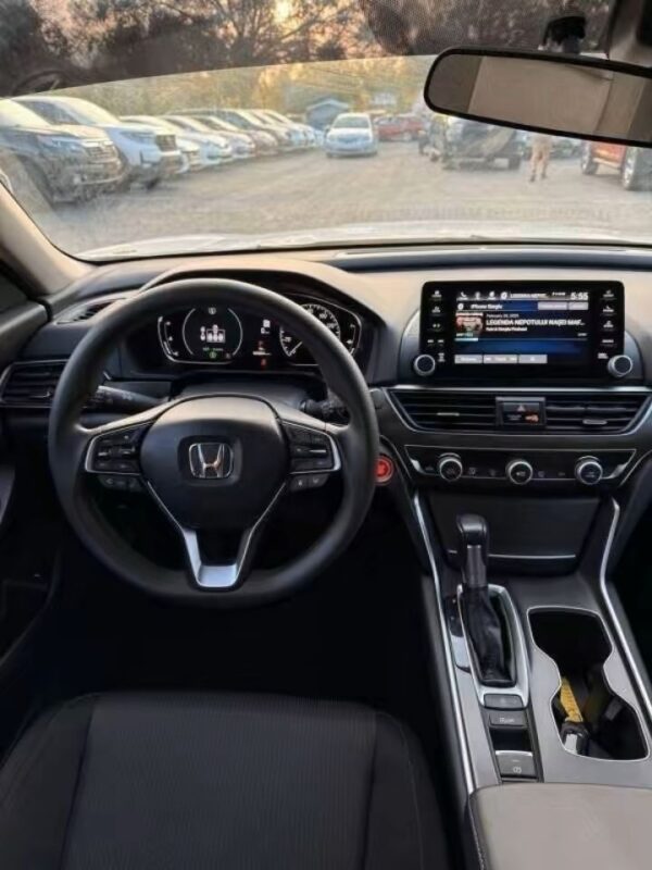 2021 Honda Accord LX - Image 4