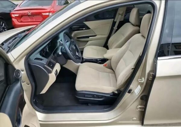 2015 Honda Accord - Image 3