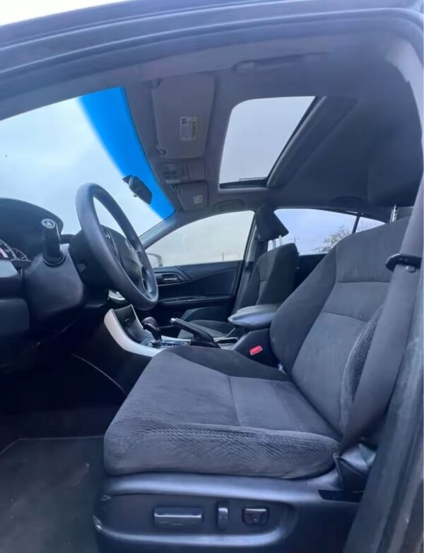 2013 Honda Accord • EX-L Sedan 4D - Image 4